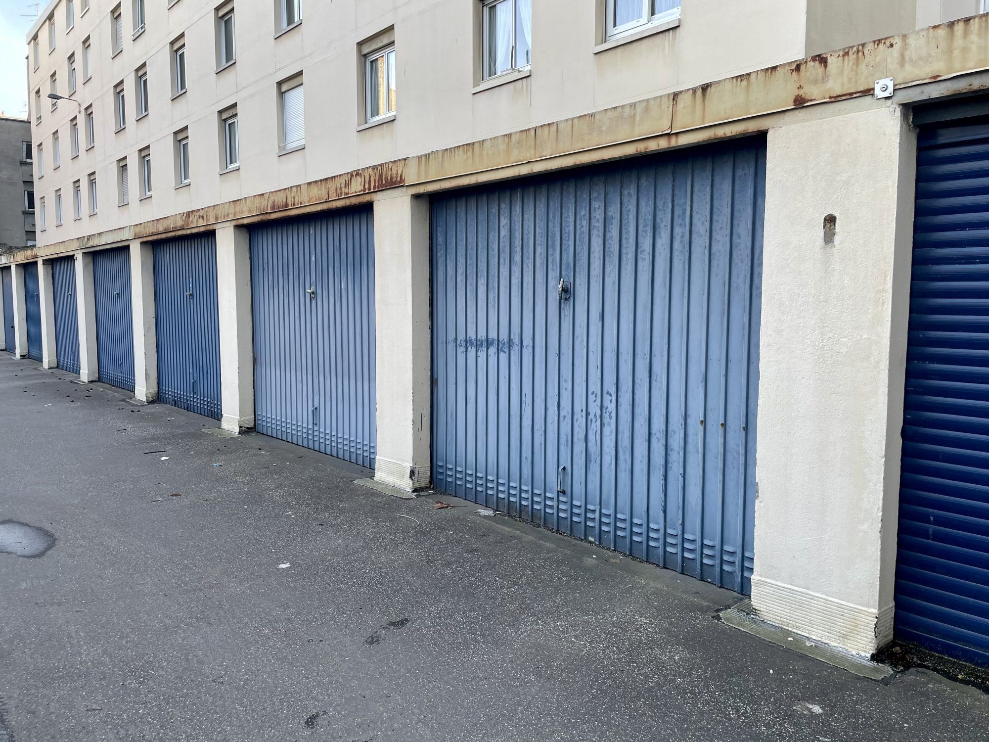 Garage fermé rue Jules Siegfried