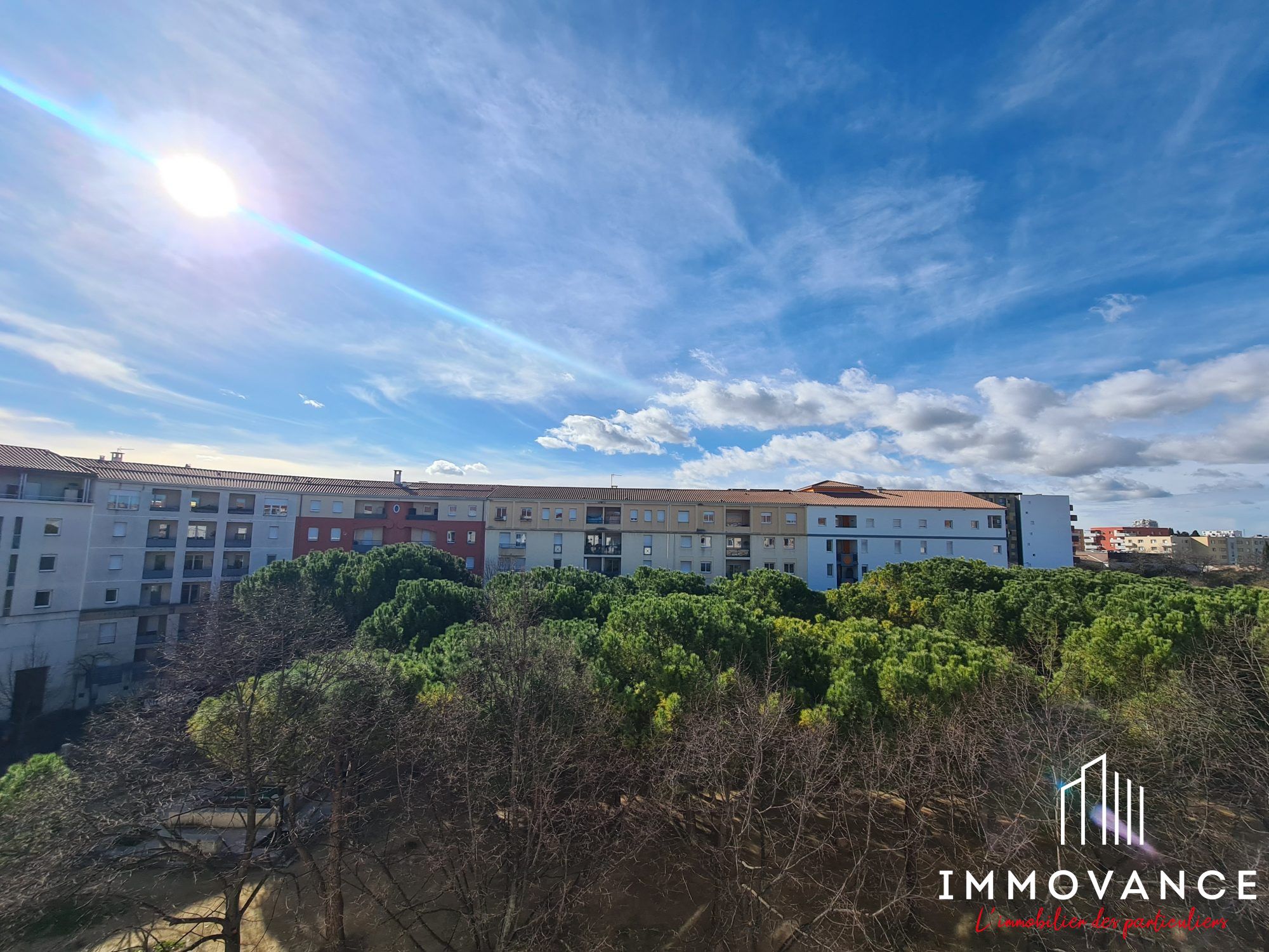 T2 + parking Rives du lez