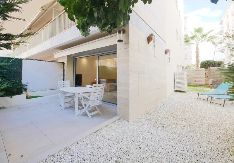 Magnifique appartement 2 pièces de 46m² avec terrasse et jardin