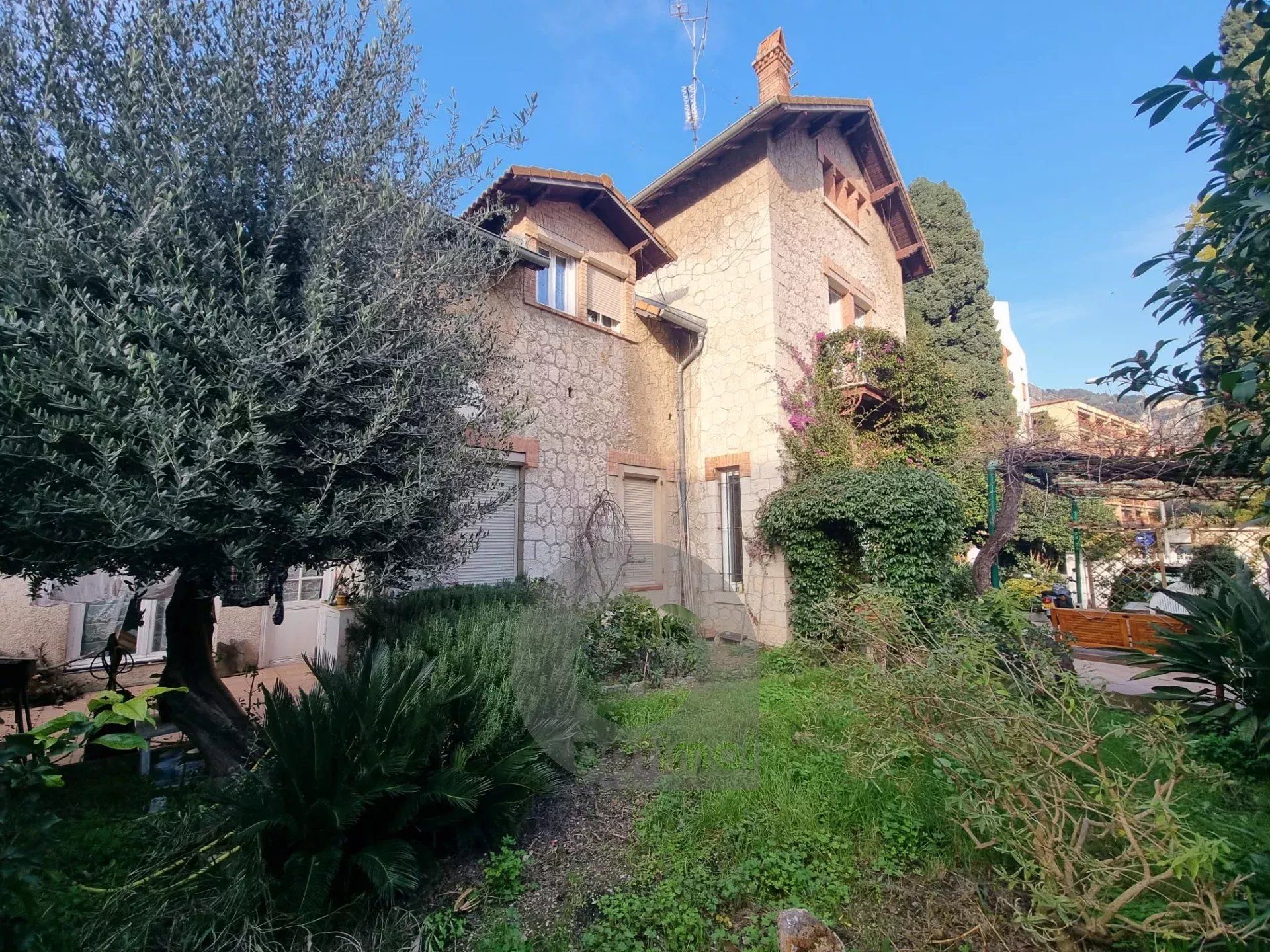 Quartier résidentiel de Menton Garavan maison 150 m²