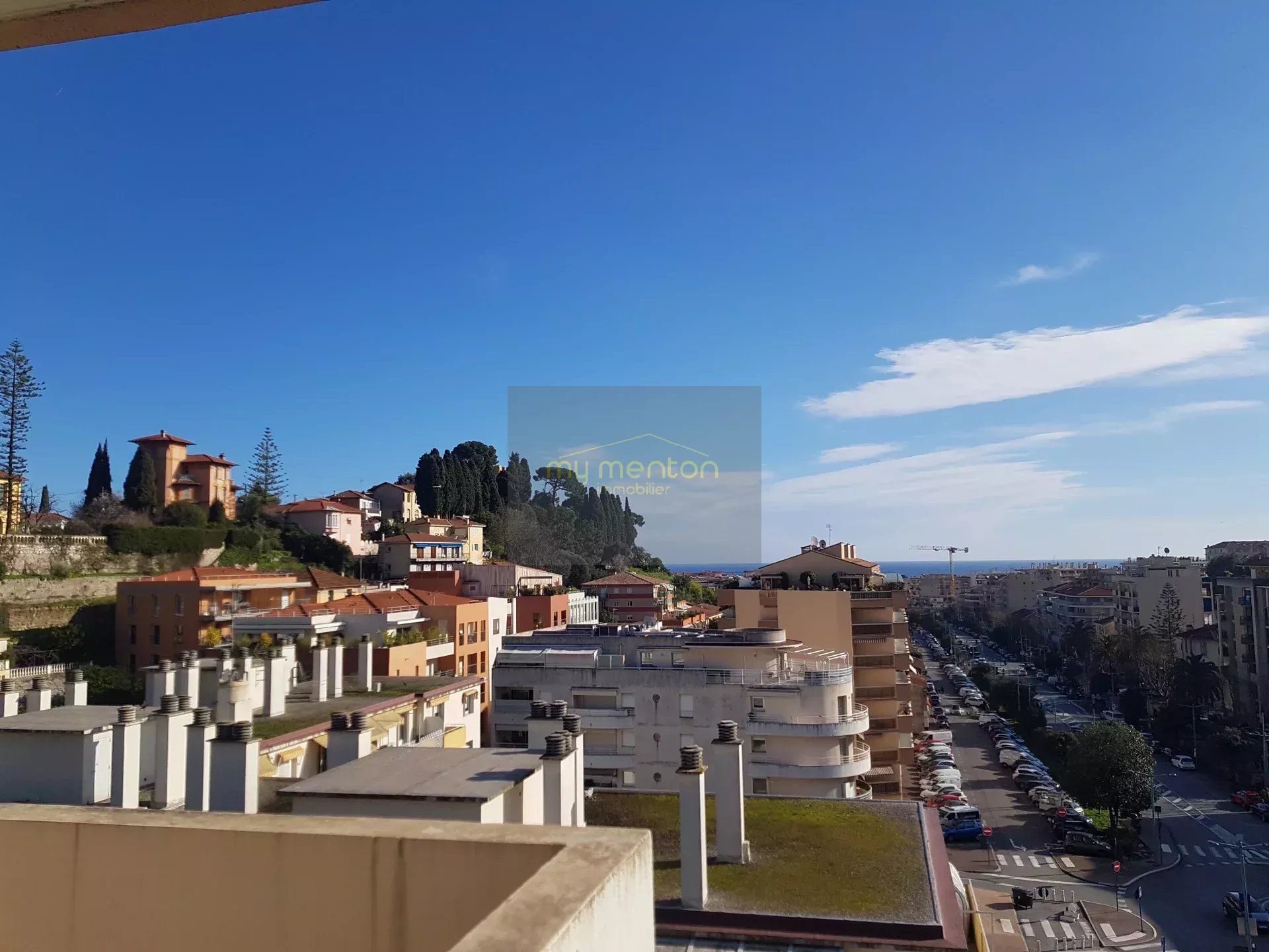 Dernier Etage MENTON 3 pièces 72 m2 / Garage en option