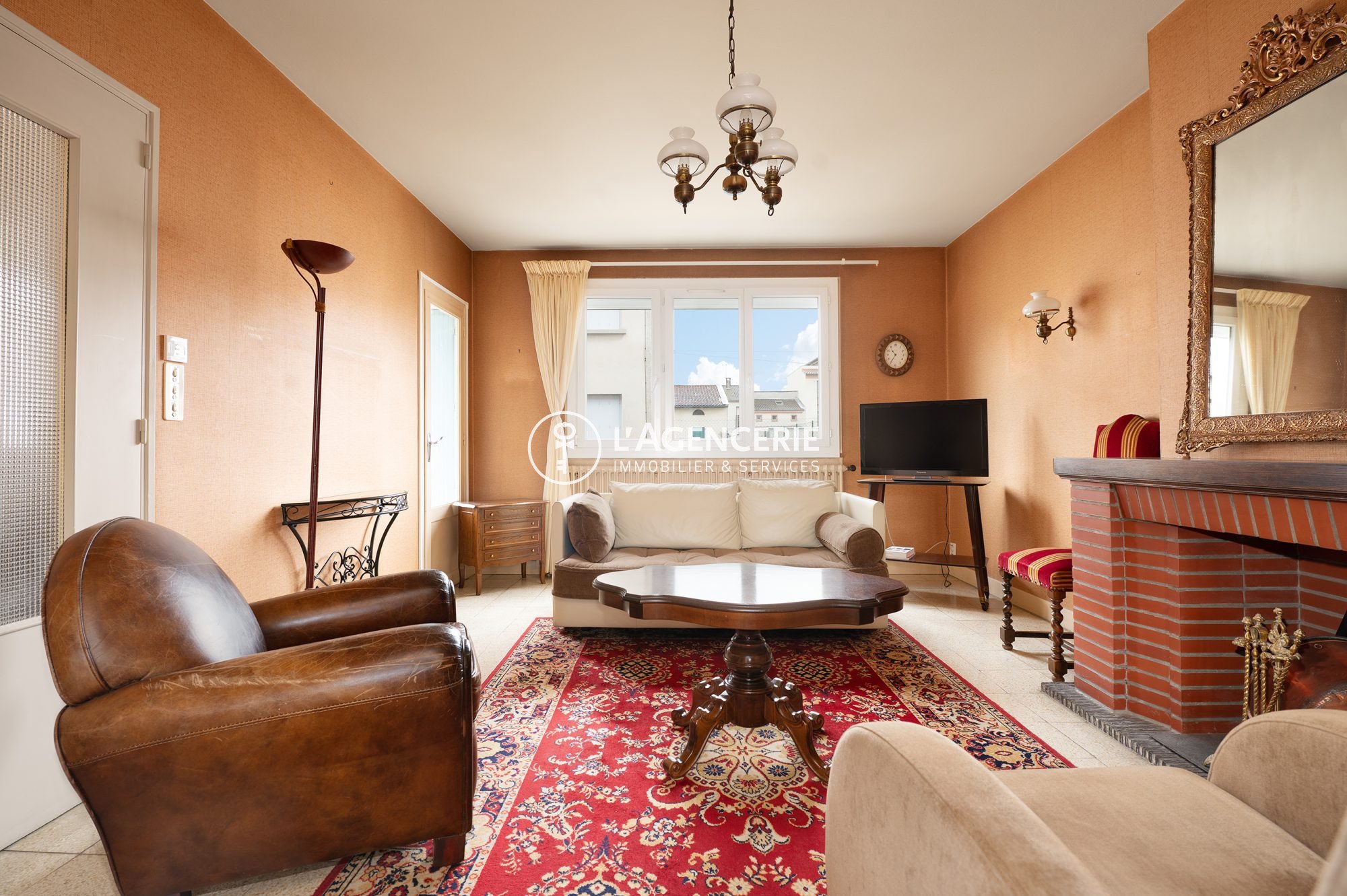 Ensemble immobilier composé de deux habitations - Photo 1