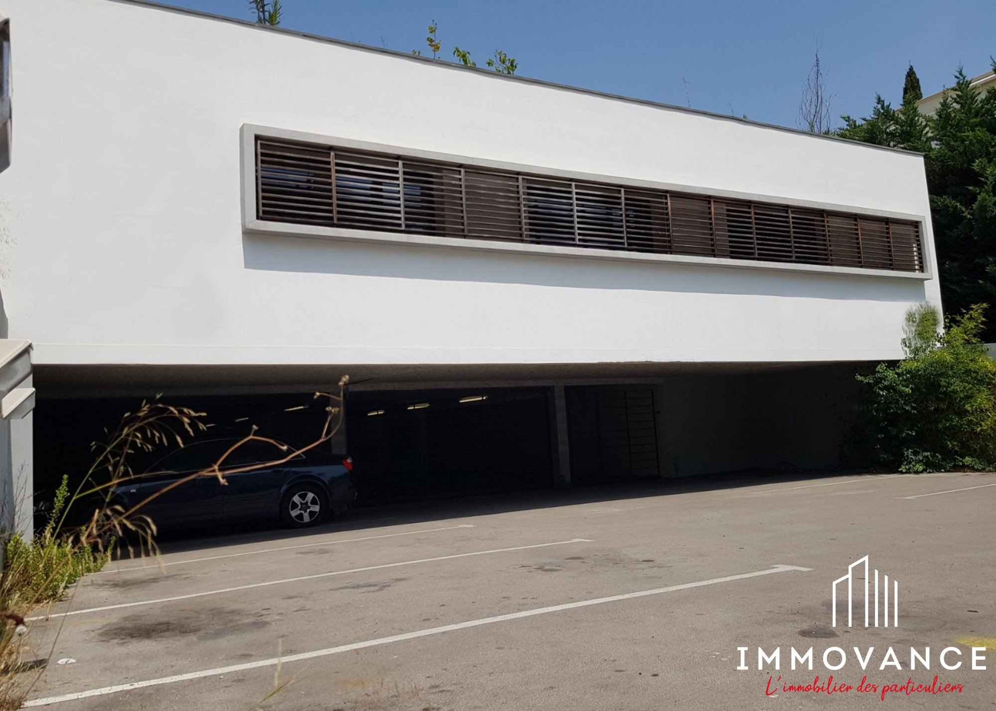 A vendre Montpellier Ouest immeuble professionnel - Photo 1