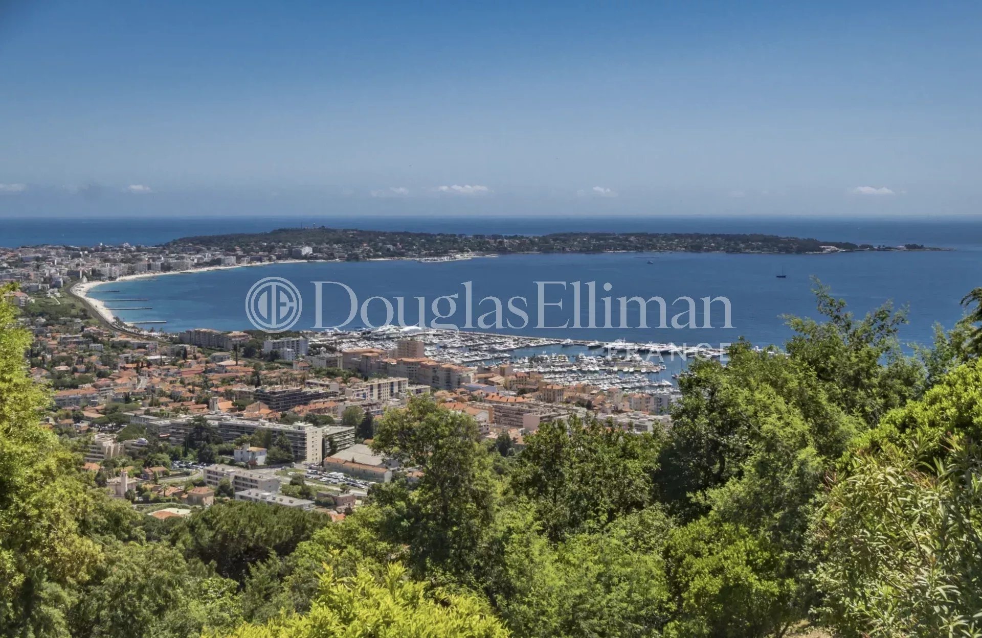 SUPER CANNES – Terrain d’Exception avec Vue Mer Panoramique - Photo 1