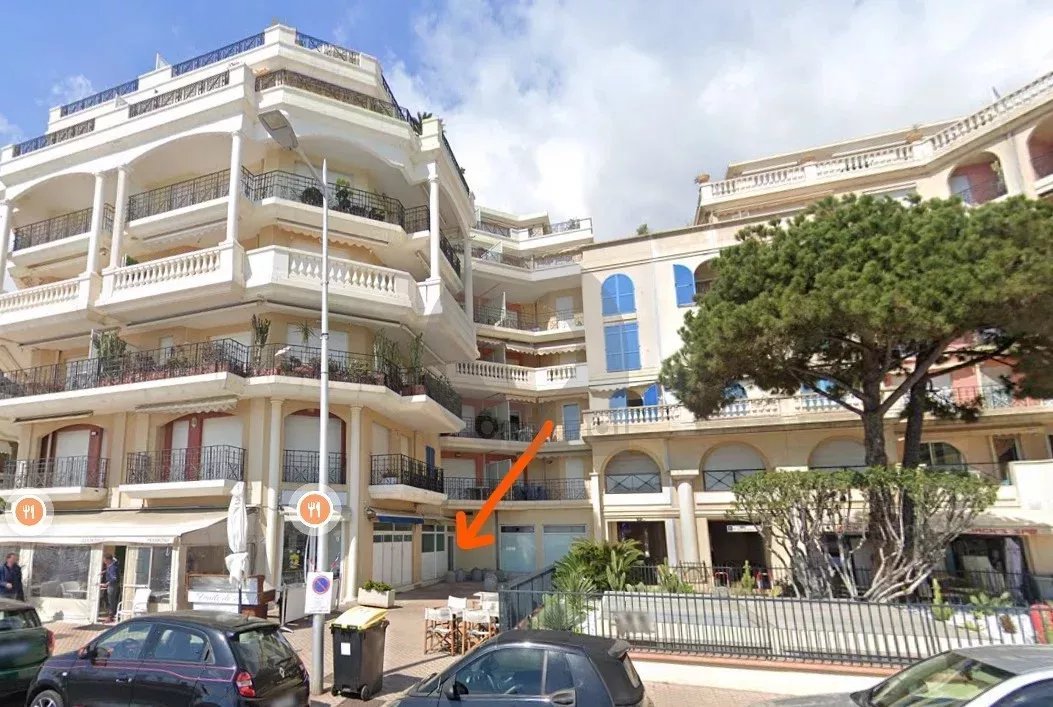 A LOUER : Local commercial 75 m² - Bord de mer de Menton - Photo 1
