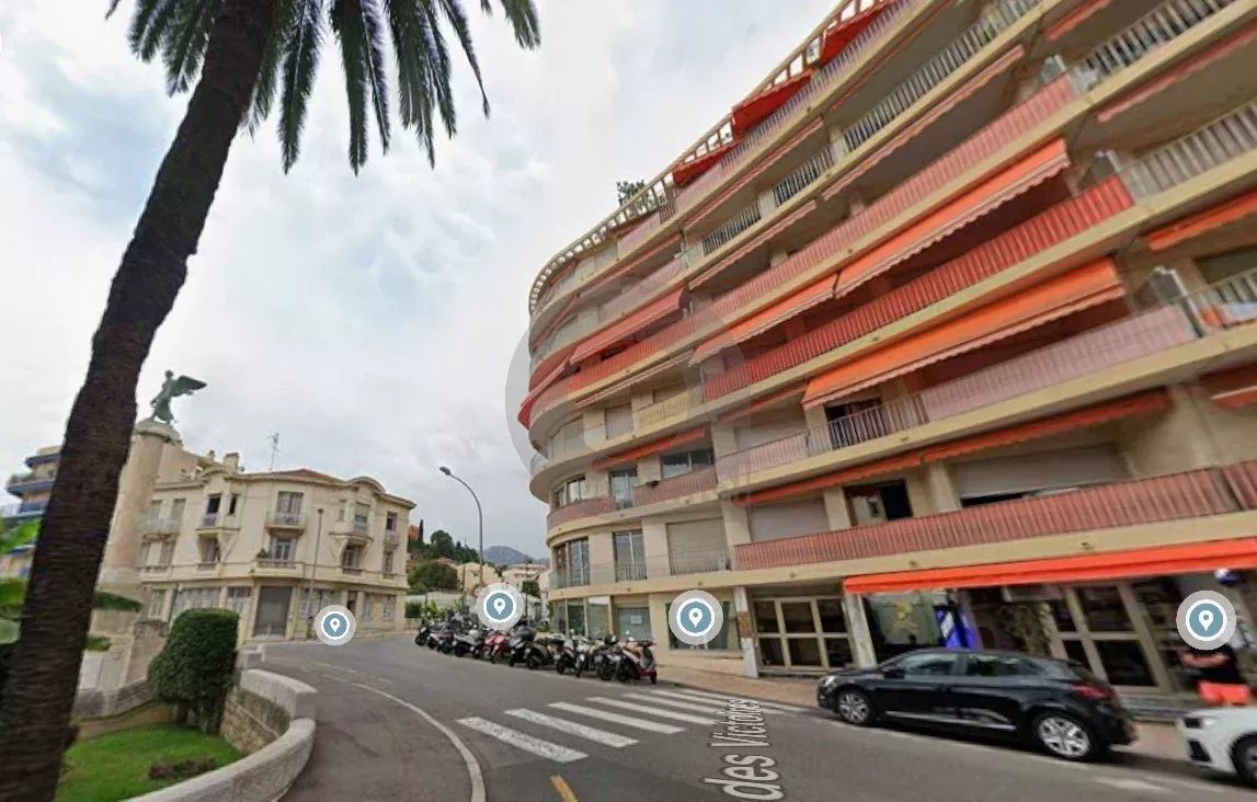 Menton secteur gare sncf : à louer local commercial en rdc - Photo 1