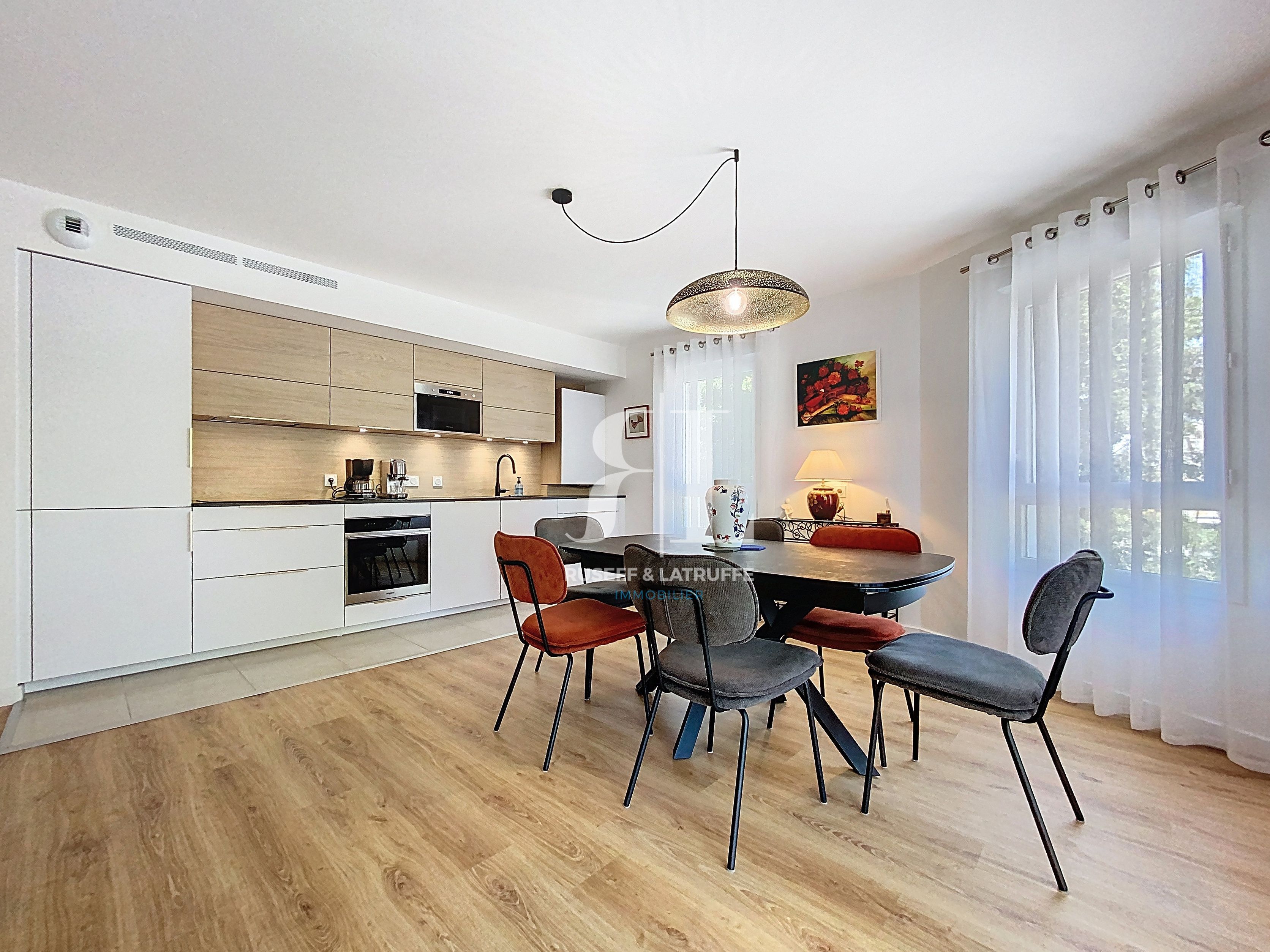 PLOEMEUR - CONFORT MODERNE ET ELEGANCE