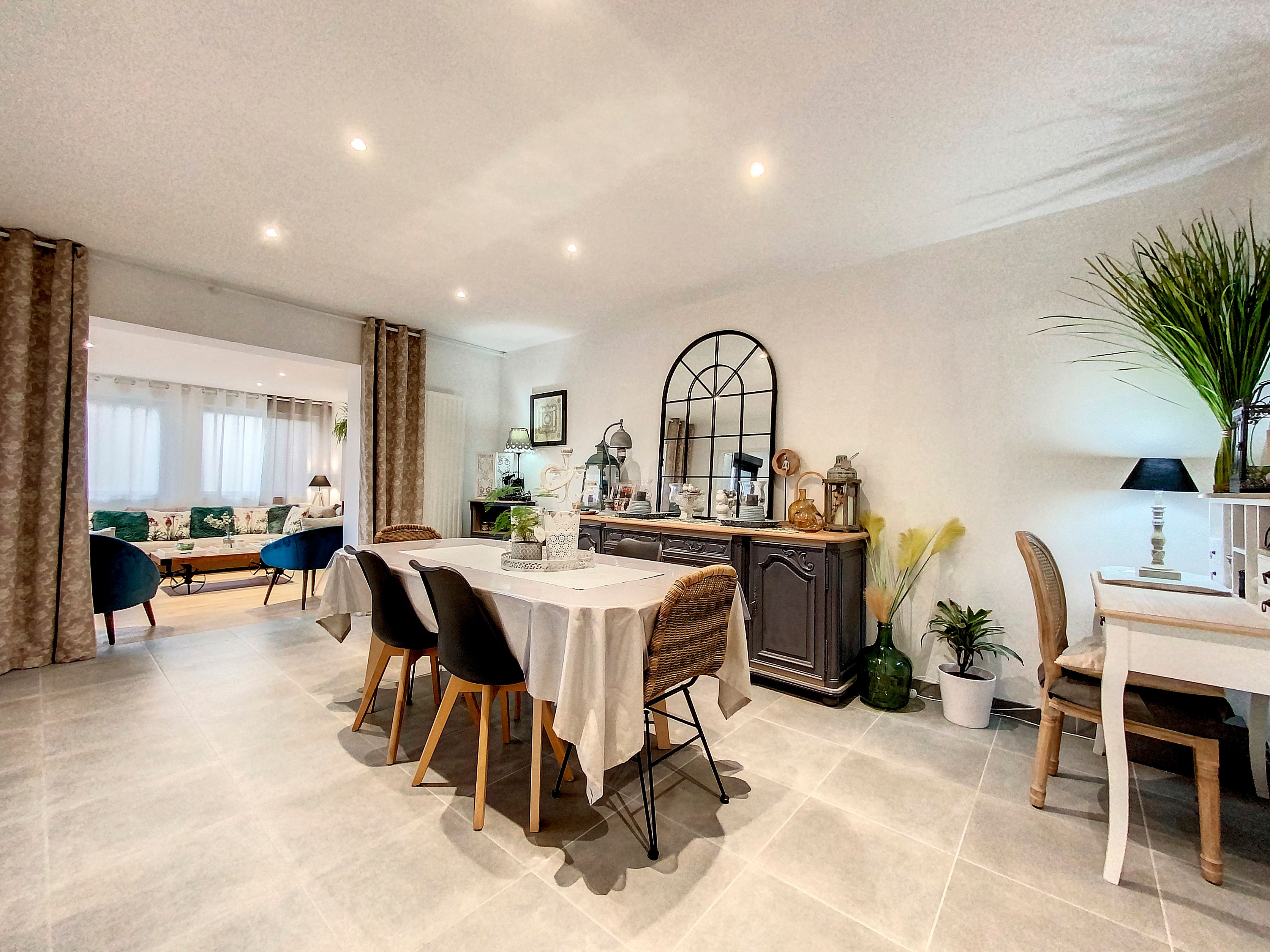 GUIDEL - Maison proche bourg