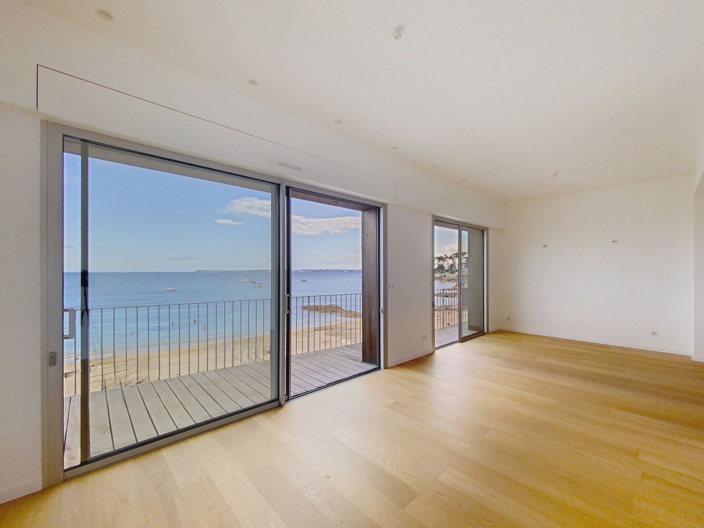 LOMENER - MAISON D'EXCEPTION VUE MER SAISISSANTE