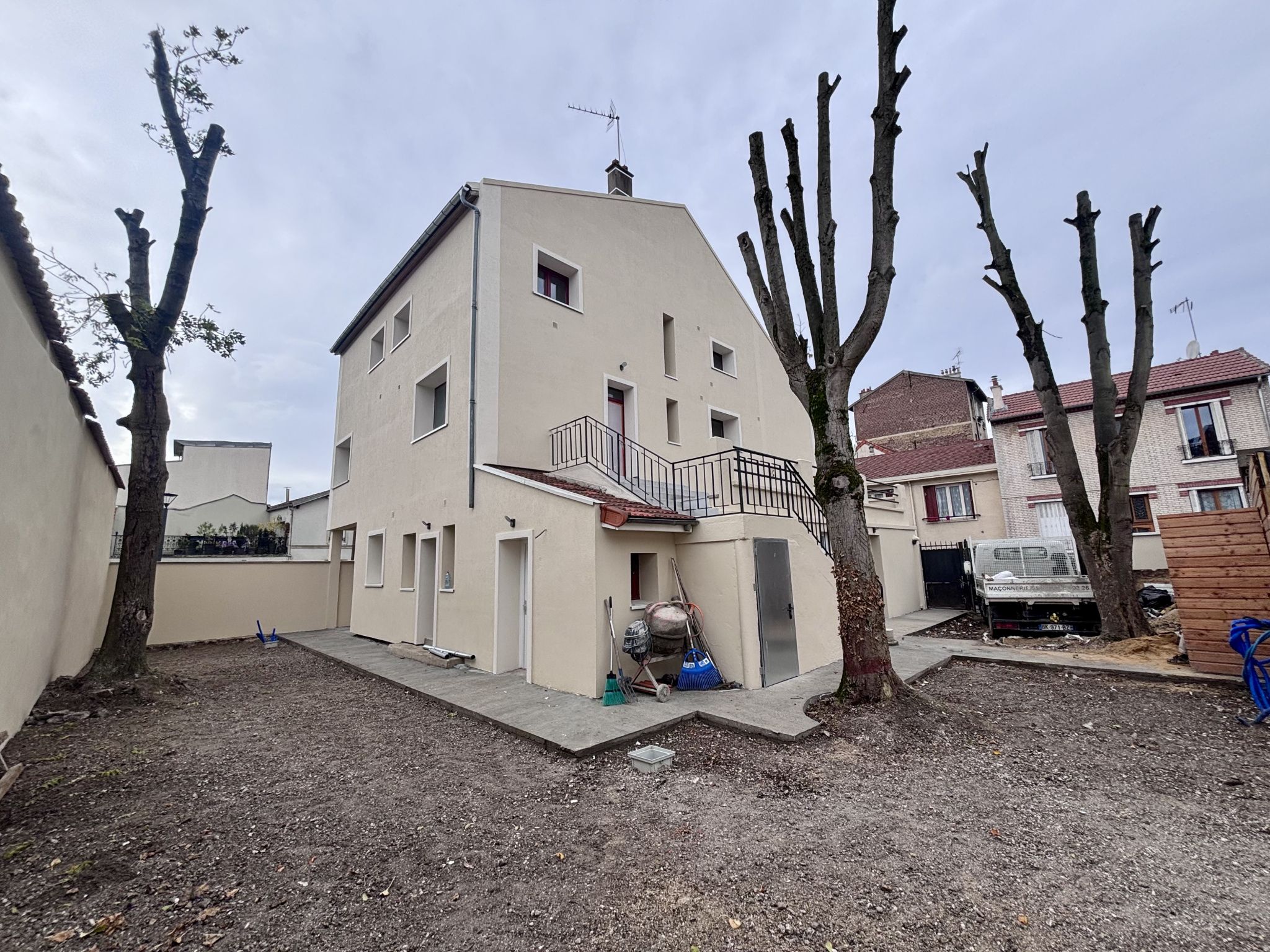 ** EXCLUSIVITÉ BK IMMOBILIER ROMAINVILLE CENTRE / APPARTEM