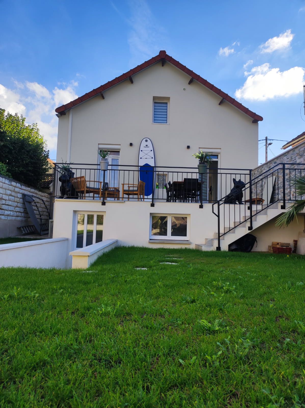 A VENDRE SENS - Maison entièrement rénovée avec prestations