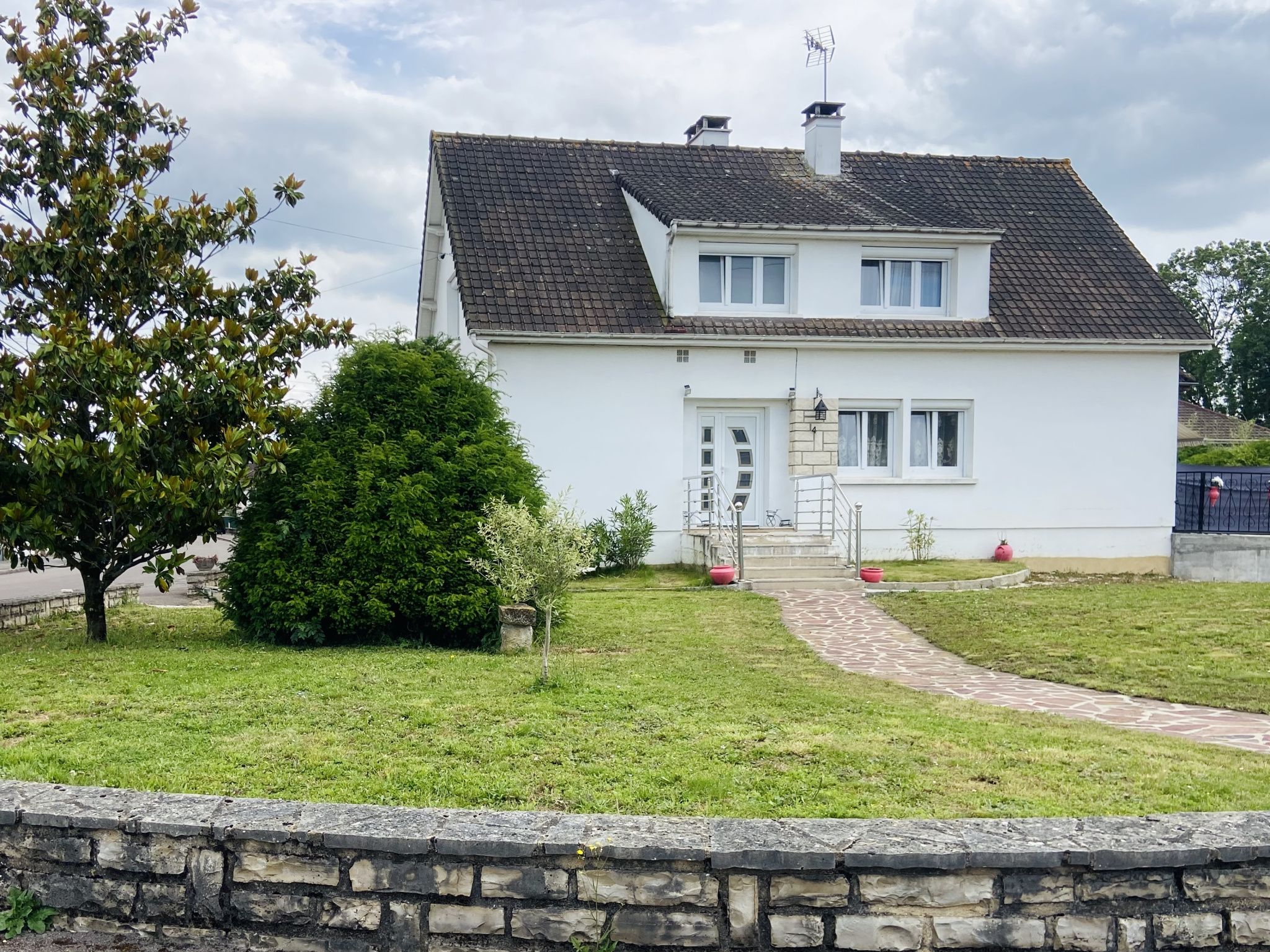 Pavillon 146m2 sur sous-sol total