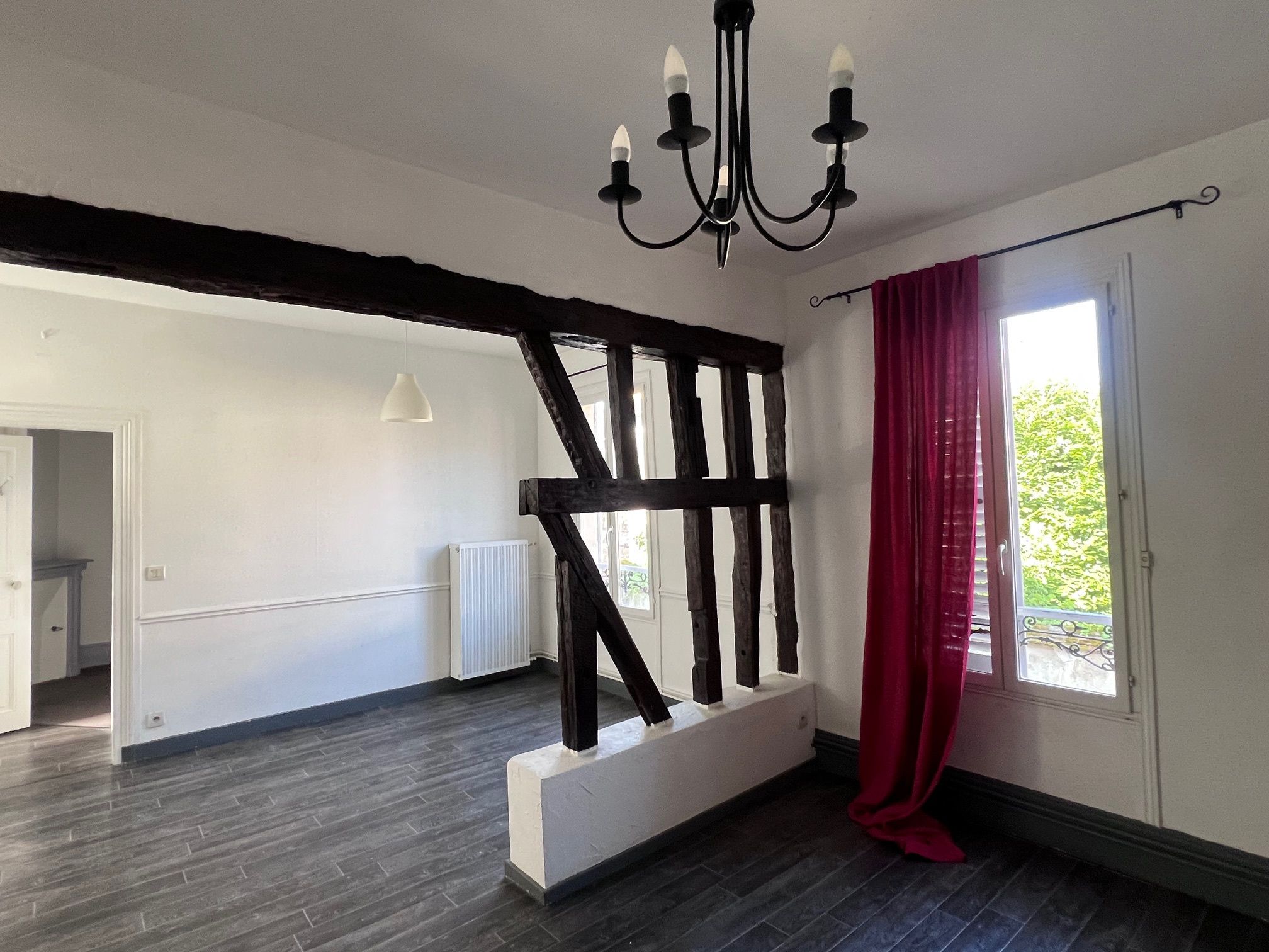 A VENDRE SENS - Immeuble d'investissement