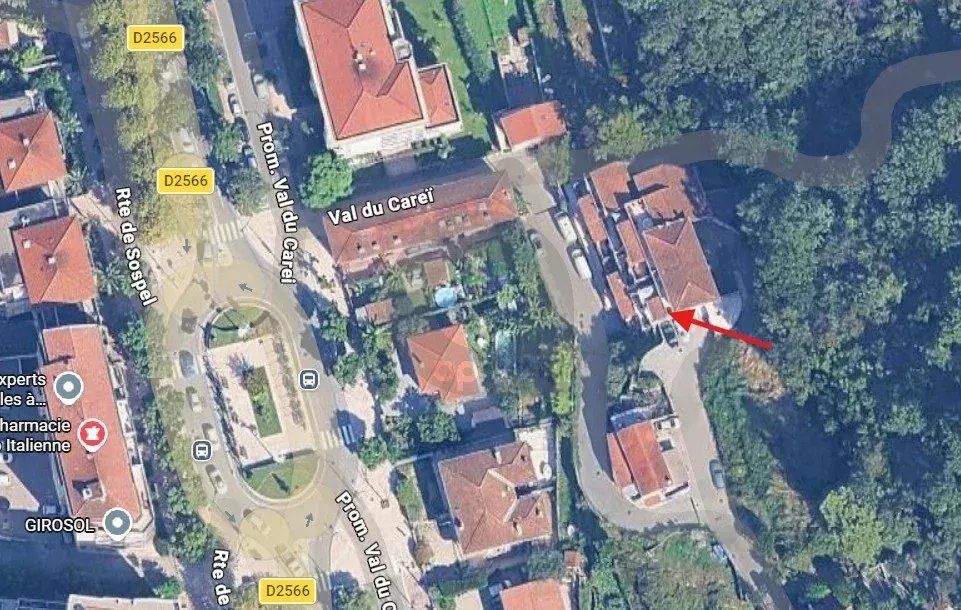 MENTON CAREÏ : DEUX PIECES A LOUER - BALCON - GARAGE