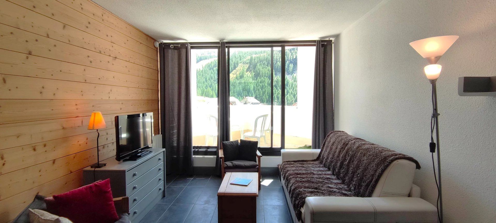 STUDIO 4 FRONT DE NEIGE SUD