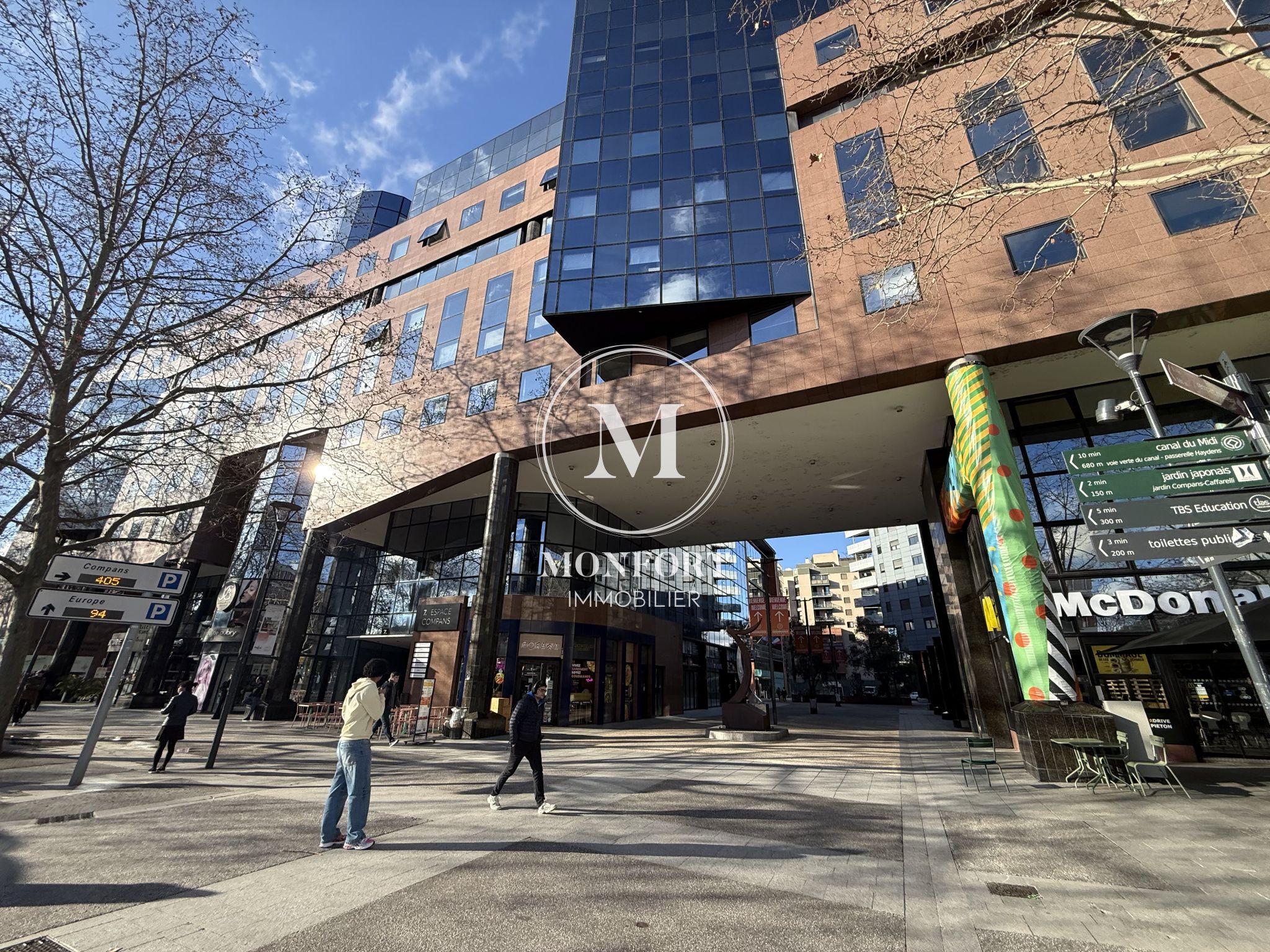 Studio au pied du métro Compans-Caffarelli placement sûr